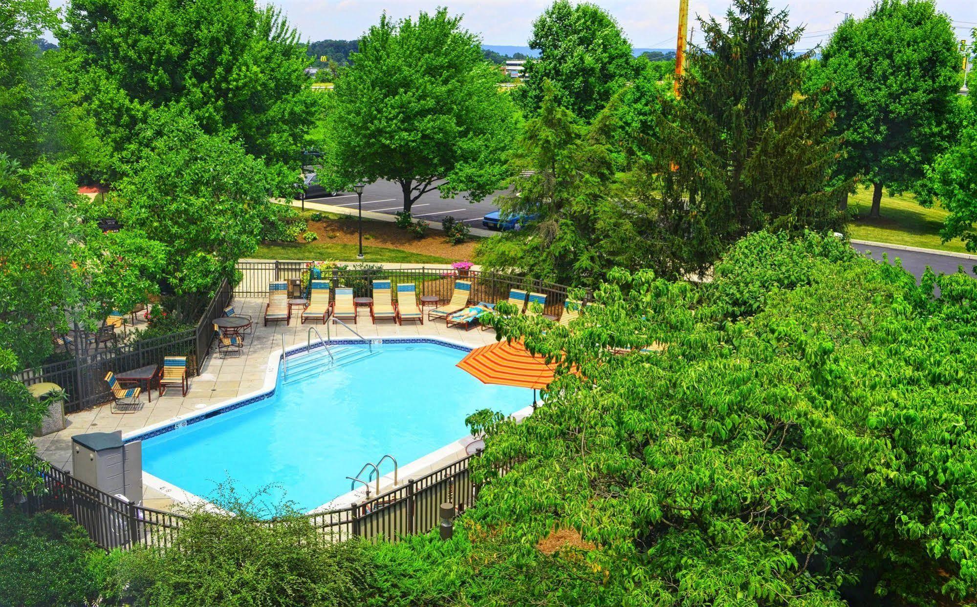 Hampton Inn By Hilton Harrisburg West Меканіксберґ Екстер'єр фото